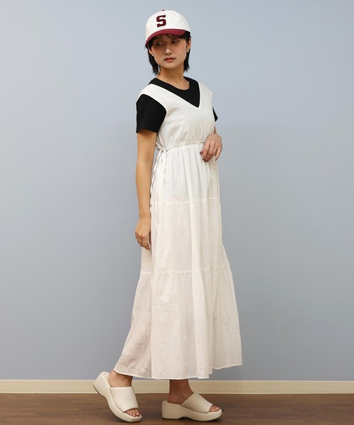 ムラサキスポーツ(ムラサキスポーツ)の「RIKKA FEMME/リッカファム バックオープンティアードワンピース RF25SS25(ワンピース・レディース・アイボリー/ブラック/オレンジ・FREE)」の9枚目の写真