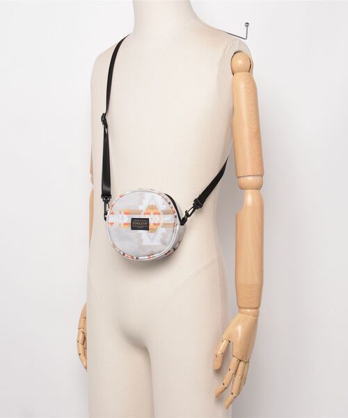 PENDLETON(ペンドルトン)の「ST:PENDLETON ペンドルトン CIRCLE MINI SHOULDERサークルミニショルダー(ショルダーバッグ・レディース・オフホワイト/ラベンダー・FREE)」の11枚目の写真