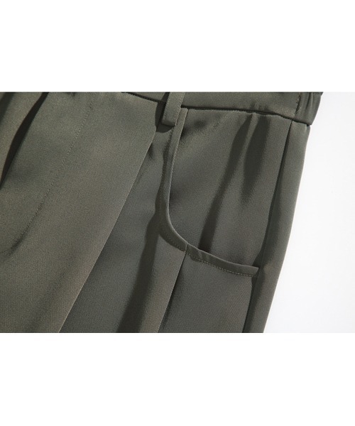 Ressaca(レサーカ)の「ルーズシルエットタックワイドスラックスパンツ(スラックス・メンズ・ブラック/カーキ・M/XL/L)」の19枚目の写真