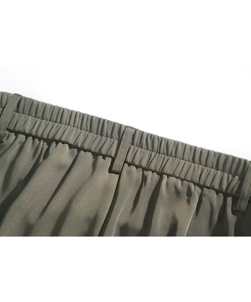 Ressaca(レサーカ)の「ルーズシルエットタックワイドスラックスパンツ(スラックス・メンズ・ブラック/カーキ・M/XL/L)」の21枚目の写真