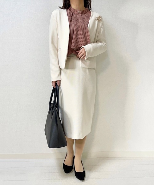 aquagarage（アクアガレージ）の「スカーフタイブラウス（シャツ/ブラウス・レディース・アイボリー/グリーン系その他/ネイビー/ホワイト系その他/ベージュ/ブラック系その他/ライトブルー/スモークピンク/ワイン/ピンク系その他/ブラック/ホワイト・S/L/M/LL）」の14枚目の写真