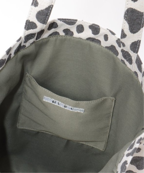 LBC（エルビーシー）の「ジャガードA４トートバッグ（トートバッグ・レディース・ライトグレー/コーラル/ブルー/オレンジ/ライトブルー・FREE）」の16枚目の写真