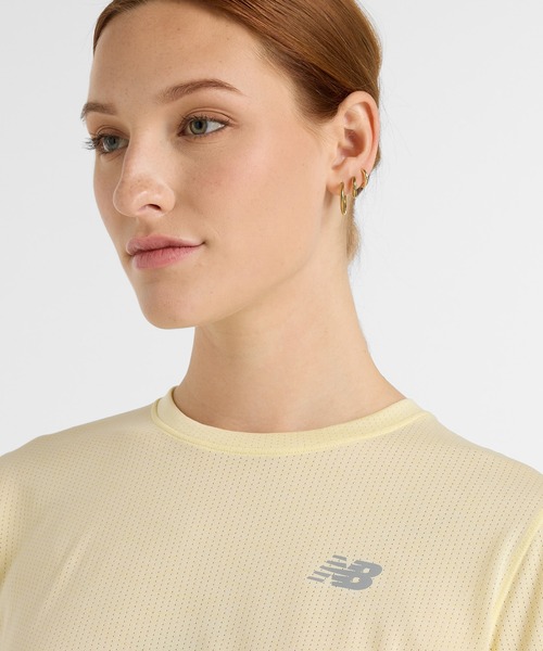 NEW BALANCE（ニューバランス）の「Athletics ショートスリーブTシャツ（Tシャツ/カットソー・レディース・ペールイエロー・LARGE/MEDIUM/SMALL）」の4枚目の写真