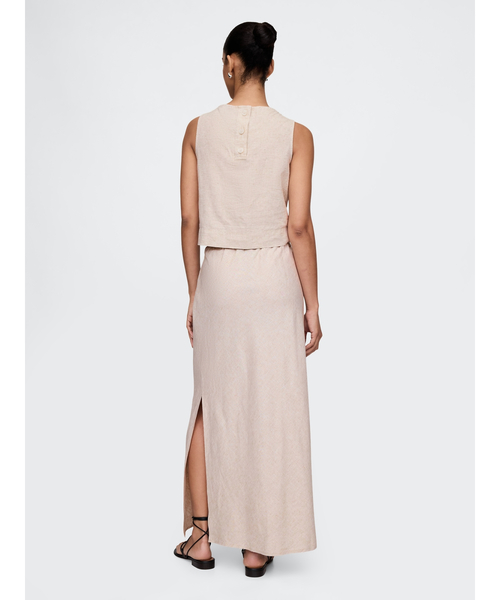 GAP（ギャップ）の「リネンブレンドスリットミディスカート（スカート・レディース・ブラック/イエロー系その他/ブラック系その他/レッド/ベージュ・S/L/XXS/M/XS）」の6枚目の写真