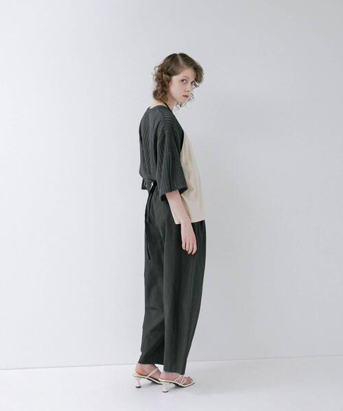 LAATO（ラート）の「holder neck piping knit（キャミソール・レディース・オフホワイト/ネイビー・ONE）」の5枚目の写真