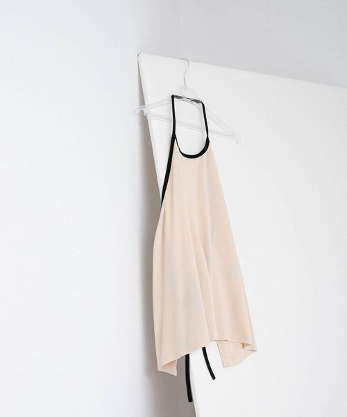 LAATO（ラート）の「holder neck piping knit（キャミソール・レディース・オフホワイト/ネイビー・ONE）」の6枚目の写真