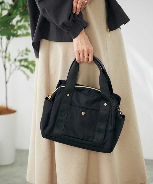 a.v.v（アーヴェヴェ）の「【2WAY】10ポケットバッグ（ショルダーバッグ・レディース・ブラック/ベージュ/ライトグレー・38）」の10枚目の写真