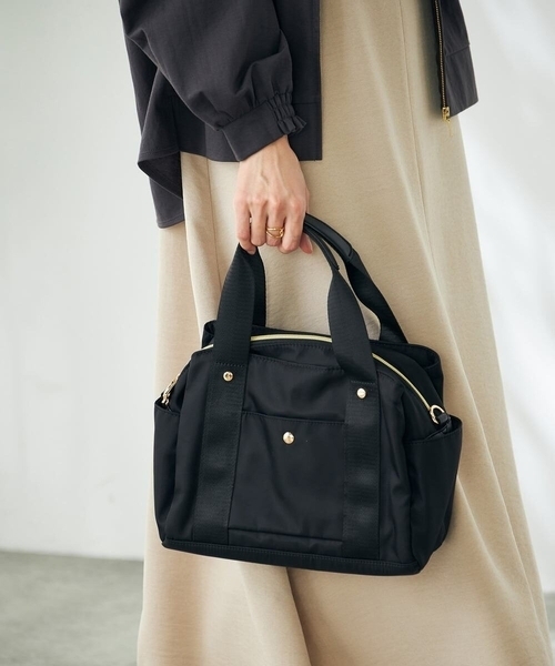 a.v.v（アーヴェヴェ）の「【2WAY】10ポケットバッグ（ショルダーバッグ・レディース・ブラック/ベージュ/ライトグレー・38）」の11枚目の写真