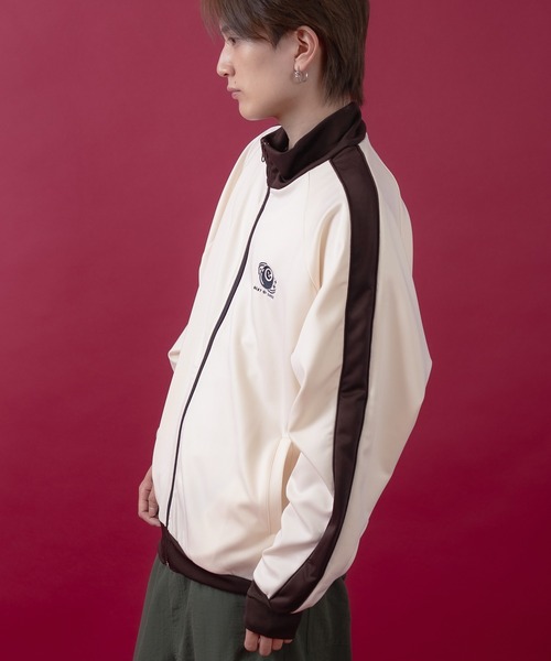 improves(インプローブス)の「ワンポイント スタンドジップ ブルゾン(ジャージ・メンズ・ブラウン/アイボリー/ベージュ・LARGE/MEDIUM)」の6枚目の写真