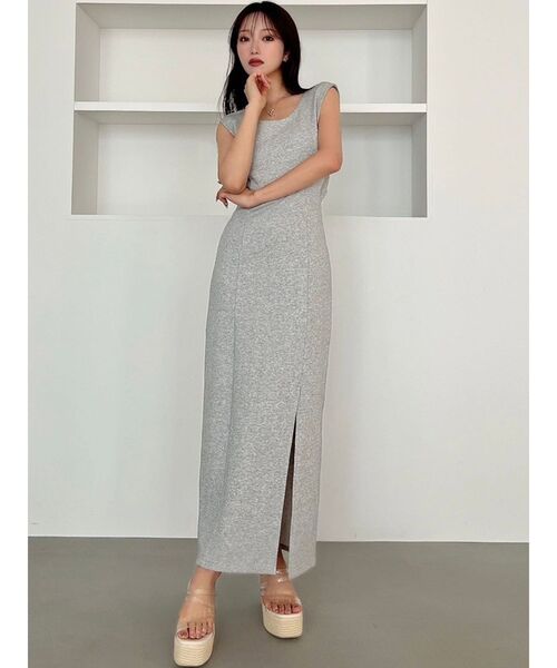 定価以下♡新品未使用♡タグ付き♡オブリ オープンリボンワンピース オープンショルダーライトタフタワンピース（膝丈/ミディ丈