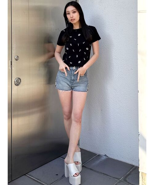 GYDA（ジェイダ）の「RANDOM GYDA PATTERN Tシャツ（Tシャツ/カットソー・レディース・ブラック/オフホワイト・FREE）」の5枚目の写真