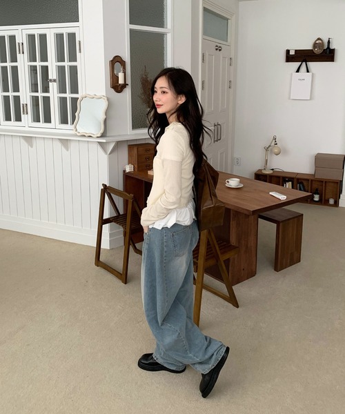 by muni:r(バイ ムニール)の「サイド切開バルーンデニム(デニムパンツ・レディース・ブルー/ライトブルー・SMALL/MEDIUM)」の8枚目の写真