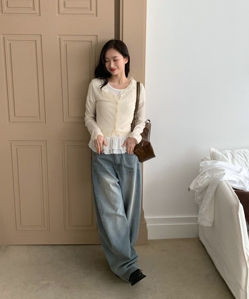 by muni:r(バイ ムニール)の「サイド切開バルーンデニム(デニムパンツ・レディース・ブルー/ライトブルー・SMALL/MEDIUM)」の12枚目の写真