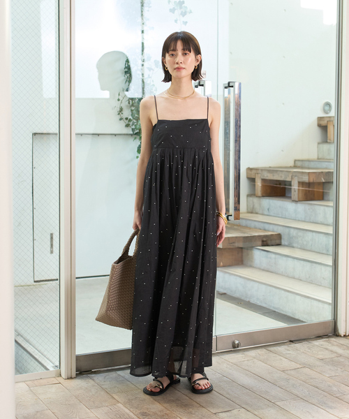 Rouge vif Anna（ルージュヴィフアンナ）の「シルバードット刺繍ワンピース（ワンピース・レディース・ブラック/モカ・フリー）」の8枚目の写真