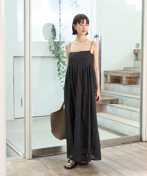 Rouge vif Anna（ルージュヴィフアンナ）の「シルバードット刺繍ワンピース（ワンピース・レディース・ブラック/モカ・フリー）」の11枚目の写真