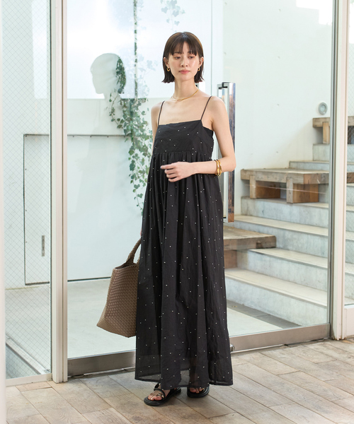 Rouge vif Anna（ルージュヴィフアンナ）の「シルバードット刺繍ワンピース（ワンピース・レディース・ブラック/モカ・フリー）」の13枚目の写真