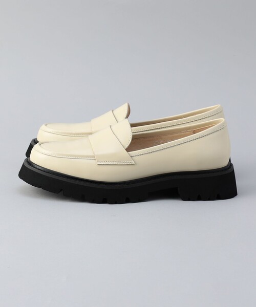 MOHI（モヒ）の「MOHI(モヒ)ローファー（パンプス・レディース・オフホワイト/シルバー/ブラック・24cm）」の5枚目の写真