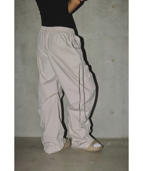 ALEXIA STAM（アリシアスタン）の「[MIYU IKEDA x ALEXIA STAM] Side Drawstring Pants /みちょぱコラボ ドロストリボンパンツ（その他パンツ・レディース・ブラック/グレイッシュベージュ・S/M）」の14枚目の写真