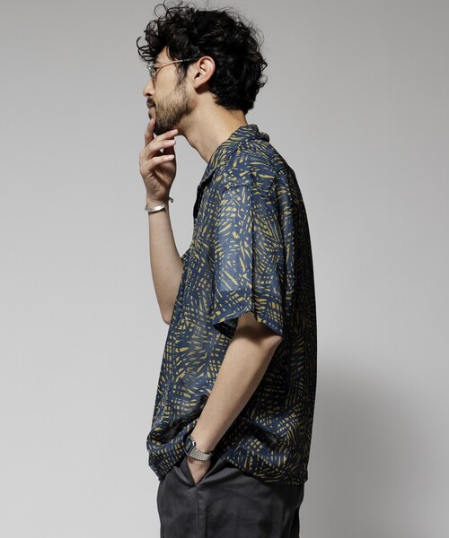 Firsthand（ファーストハンド）の「Firsthand/ファーストハンド オーバーサイズ ランダムメッシュ オープンカラーシャツ / シアー 柄シャツ / イージーケア（シャツ/ブラウス・メンズ・ネイビー/マスタード・M/L）」の22枚目の写真