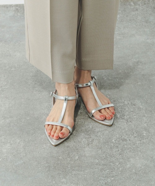 GLOBAL WORK(グローバルワーク)の「らくっションナローストラップサンダル/329164(サンダル・レディース・ブラック/ブラック系その他/シルバー/ゴールド・MEDIUM/LARGE)」の18枚目の写真