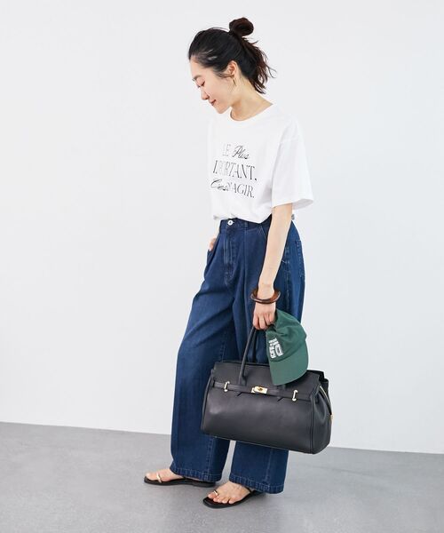 le.coeur blanc(ルクールブラン)の「《手洗い可能》Le plusロゴTシャツ(Tシャツ/カットソー・レディース・ブルー/ブラウン/ピンク/オフホワイト・38)」の6枚目の写真