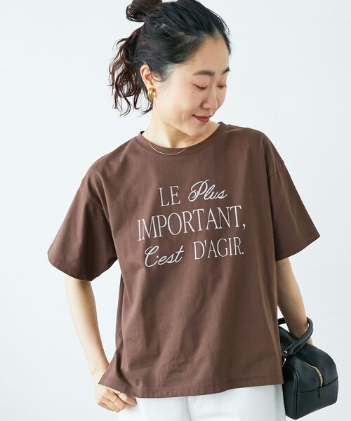 le.coeur blanc(ルクールブラン)の「《手洗い可能》Le plusロゴTシャツ(Tシャツ/カットソー・レディース・ブルー/ブラウン/ピンク/オフホワイト・38)」の11枚目の写真