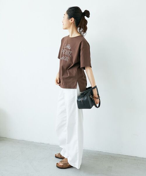 le.coeur blanc(ルクールブラン)の「《手洗い可能》Le plusロゴTシャツ(Tシャツ/カットソー・レディース・ブルー/ブラウン/ピンク/オフホワイト・38)」の20枚目の写真