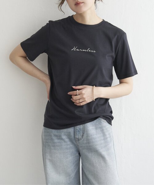 notch.(ノッチ)の「サイロコットンロゴTシャツ(Tシャツ/カットソー・レディース・ネイビー/ベージュ/ホワイト/ブラック・M)」の4枚目の写真