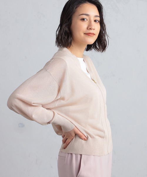 GALLORIA（ギャローリア）の「Ｖネックジップカーディガン（カーディガン/ボレロ・レディース・ライトベージュ/ネイビー/ライトグレー・L/LL/S/M）」の9枚目の写真