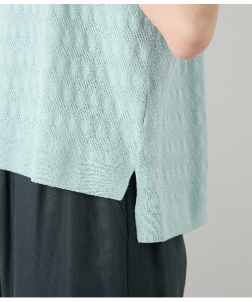 NEWYORKER（ニューヨーカー）の「コットンブークレー スキッパーニットポロシャツ（ポロシャツ・レディース・ブラウン/ライトグリーン/ホワイト・L/M）」の7枚目の写真