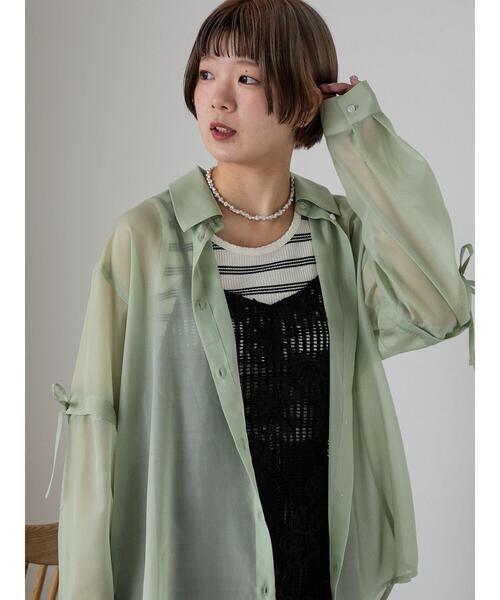 ehka sopo（エヘカソポ）の「2WAY袖シアーシャツ（シャツ/ブラウス・レディース・グリーン/ピンク/キナリ/サックスブルー/グレー・F）」の4枚目の写真