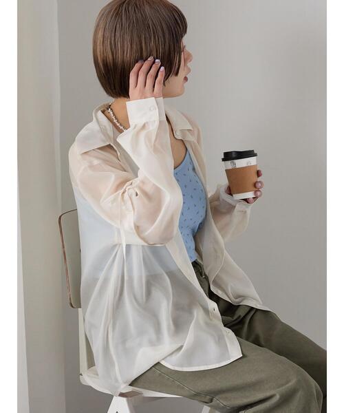 ehka sopo（エヘカソポ）の「2WAY袖シアーシャツ（シャツ/ブラウス・レディース・グリーン/ピンク/キナリ/サックスブルー/グレー・F）」の9枚目の写真