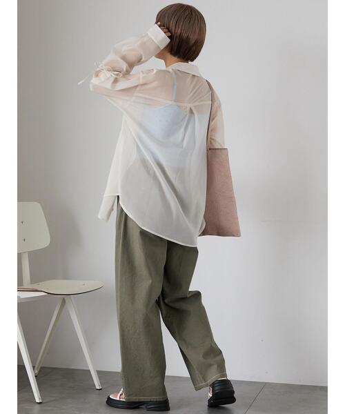 ehka sopo（エヘカソポ）の「2WAY袖シアーシャツ（シャツ/ブラウス・レディース・グリーン/ピンク/キナリ/サックスブルー/グレー・F）」の17枚目の写真