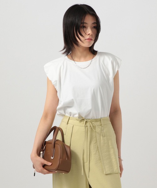 BAYFLOW（ベイフロー）の「[透けづらく着崩れしにくい]バルーンスリーブT（Tシャツ/カットソー・レディース・ベージュ/オフホワイト/ブラック・FREE）」の2枚目の写真