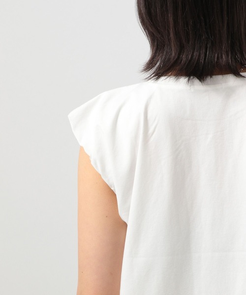 BAYFLOW（ベイフロー）の「[透けづらく着崩れしにくい]バルーンスリーブT（Tシャツ/カットソー・レディース・ベージュ/オフホワイト/ブラック・FREE）」の10枚目の写真