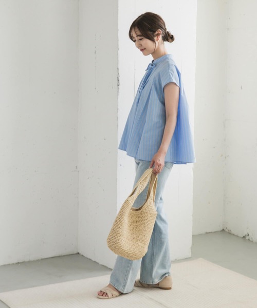 URBAN RESEARCH DOORS(アーバンリサーチドアーズ)の「ストライプリボンフレアフレンチブラウス(シャツ/ブラウス・レディース・ブルー系その他/オフホワイト・MEDIUM)」の8枚目の写真