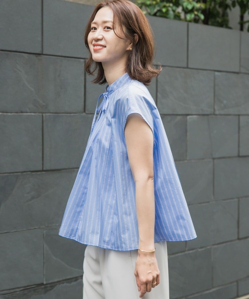 URBAN RESEARCH DOORS(アーバンリサーチドアーズ)の「ストライプリボンフレアフレンチブラウス(シャツ/ブラウス・レディース・ブルー系その他/オフホワイト・MEDIUM)」の19枚目の写真