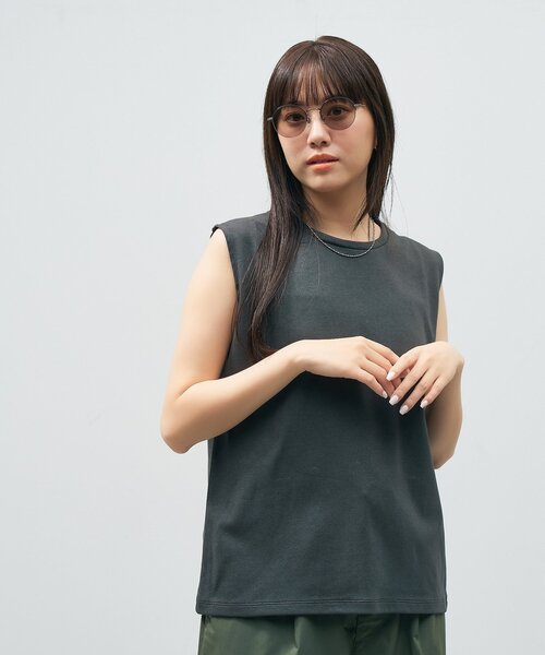 UNITED ARROWS(ユナイテッドアローズ)の「Zoff|UNITED ARROWS オーバル型 サングラス|ユナイテッドアローズ|チタン メタル|軽量|カラーレンズ |UVカット 紫外線対策(サングラス・レディース・ブラウン系その他4/ブラック系その他6/ダークブラウン/ブラック・FREE)」の14枚目の写真