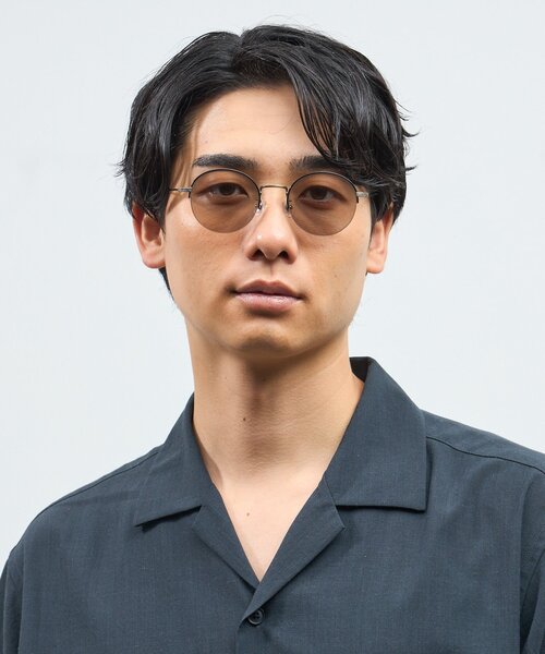 UNITED ARROWS(ユナイテッドアローズ)の「Zoff|UNITED ARROWS オーバル型 サングラス|ユナイテッドアローズ|チタン メタル|軽量|カラーレンズ |UVカット 紫外線対策(サングラス・レディース・ブラウン系その他4/ブラック系その他6/ダークブラウン/ブラック・FREE)」の17枚目の写真