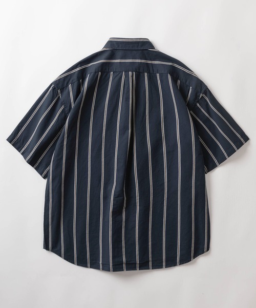 BEVERLY HILLS POLO CLUB（ビバリーヒルズポロクラブ）の「【71】【BEVERLY HILLS POLO CLUB/ビバリーヒルズポロクラブ】オーバーサイズ ワンポイント 刺繍 レギュラーカラー 半袖シャツ（シャツ/ブラウス・メンズ・ブラック/ブルー/ダークブルー/ホワイト・M/L/XL）」の6枚目の写真