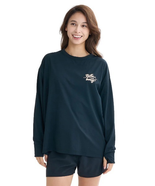 BILLABONG(ビラボン)の「BILLABONG レディース MORFY LS TEE RASH 長袖ラッシュガード 【2025年夏モデル】/ビラボンバックプリント水陸両用速乾UVケア長袖ラッシュガード(水着)(ラッシュガード・レディース・ブラック/ホワイト×ブラック/エンジ・MEDIUM/LARGE)」の14枚目の写真