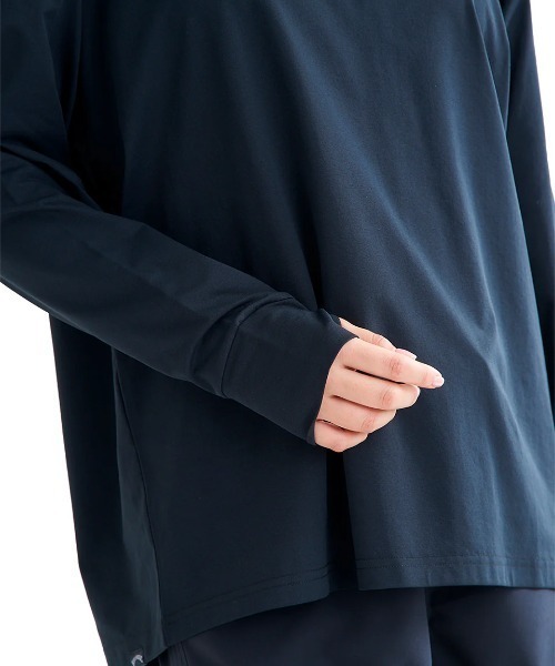 BILLABONG(ビラボン)の「BILLABONG レディース MORFY LS TEE RASH 長袖ラッシュガード 【2025年夏モデル】/ビラボンバックプリント水陸両用速乾UVケア長袖ラッシュガード(水着)(ラッシュガード・レディース・ブラック/ホワイト×ブラック/エンジ・MEDIUM/LARGE)」の12枚目の写真