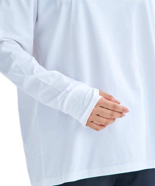 BILLABONG(ビラボン)の「BILLABONG レディース MORFY LS TEE RASH 長袖ラッシュガード 【2025年夏モデル】/ビラボンバックプリント水陸両用速乾UVケア長袖ラッシュガード(水着)(ラッシュガード・レディース・ブラック/ホワイト×ブラック/エンジ・MEDIUM/LARGE)」の7枚目の写真