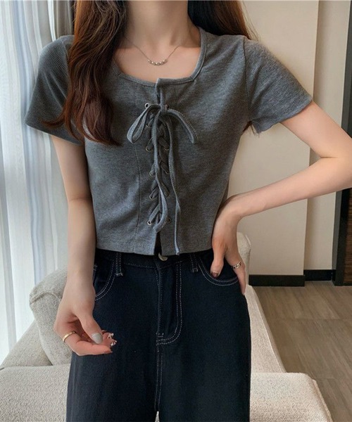 LYEON(リヨン)の「編上げレースアップテレコショートT/スクエアネックトップス(Tシャツ/カットソー・レディース・ホワイト/グレー・MEDIUM/LARGE)」の9枚目の写真