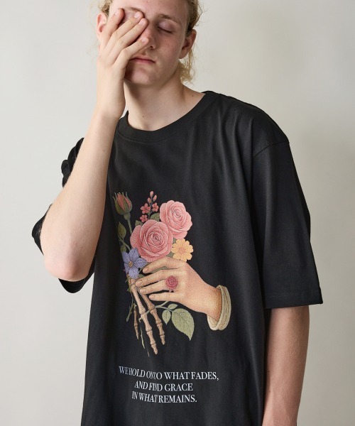 rehacer（レアセル）の「rehacer : The Remains Relax Fit T-shirt / ザ リメインズ リラックス フィット Tシャツ（Tシャツ/カットソー・メンズ・ブラック/ホワイト・SMALL/MEDIUM/LARGE/X-LARGE）」の2枚目の写真