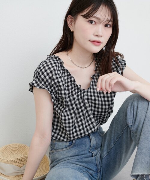 natural couture(ナチュラルクチュール)の「綿麻ギャザーフリルブラウス(シャツ/ブラウス・レディース・その他1/グリーン/オフホワイト/ブルー/ピンク系その他/ブラック・FREE)」の12枚目の写真
