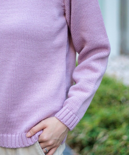 aran WOOLLEN MILLS（アランウーレンミルズ）の「[aran] SUPERSOFT MERINO WOOL SWEATER  / スーパーソフトメリノウールセーター（ニット/セーター・レディース・サンドベージュ/コーラルピンク/ミント・M/S）」の8枚目の写真