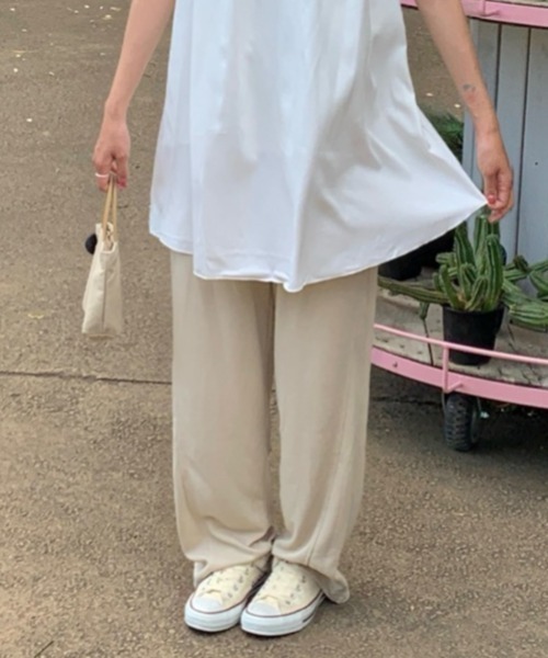 新品Things that Matter ナイロン&スウェットパンツ ベージュ THINGS THAT MATTER（シングス ザット マター）の「NEW SATIN