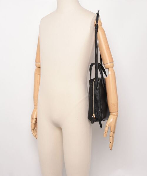 Beau're（ヴュレ）の「【BEAURE/ビュレ】Vertical ポシェット（ショルダーバッグ・レディース・ブラック/シルバー/ベージュ系/ライトグリーン・FREE）」の19枚目の写真