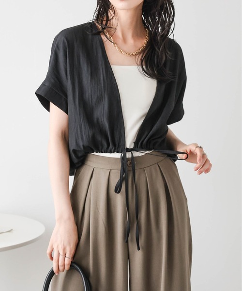 SUGAR BISKET(シュガービスケット)の「裾ドロストシャーリングシャツ(シャツ/ブラウス・レディース・グレー/ブラック・フリー)」の7枚目の写真
